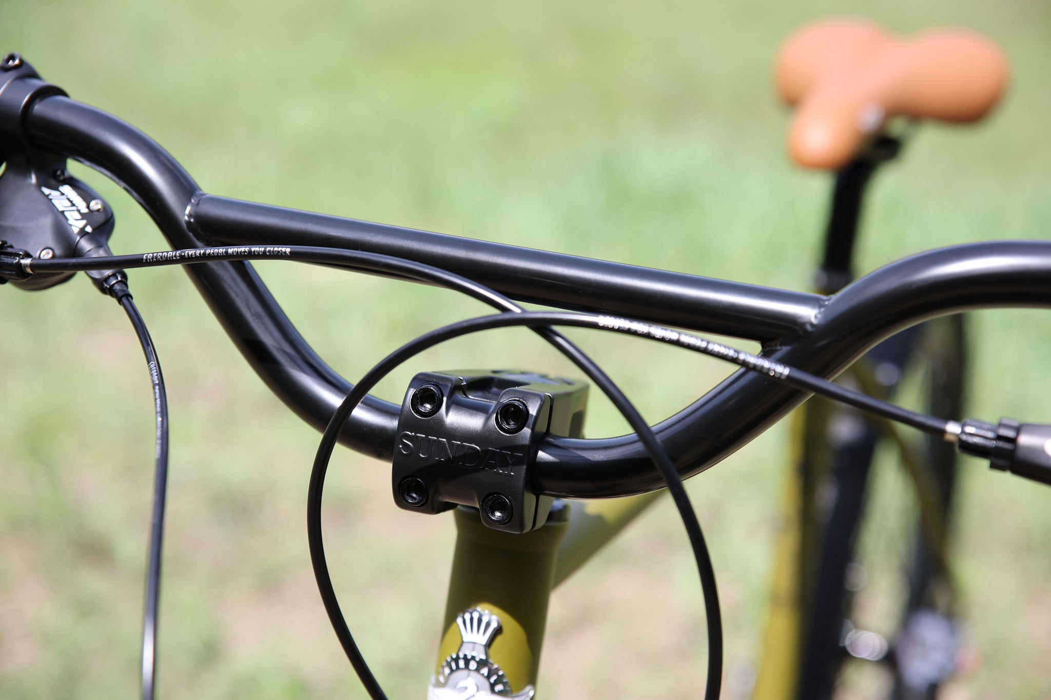 Fairdale Weekender Nomad MX drivetrain and components detail
